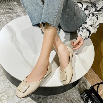 2021 Модни дамски обувки на плоска подметка Дамски обувки Дамски слипоны плитки Дамски мокасини работна обувки Удобна за работа сладко обувки