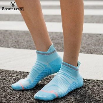 Дамски къси тръби Дишащи против хлъзгане, Анти-миризма на Професионални Чорапи за джогинг бельо, Спортни летни чорапи Дамски чорапи