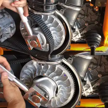Инструмент за смяна на колан за Can-Am Маверик X3 Инструмент за Смяна на колан 72-инчов Широчина на Колесната база за Can am X3 Max Rs turbo Ds R 2017-2020