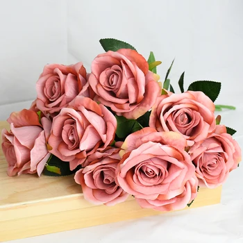 Изкуствен Букет от Цветя, Рози Червени Копринени Рози със Стъблени Цветя за 