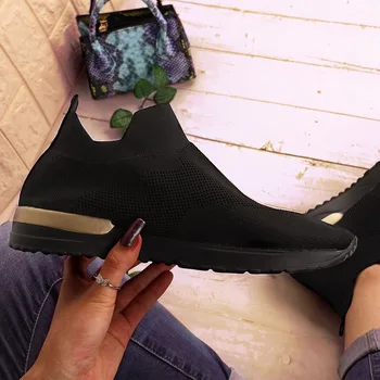 Дамски дишащи обикновена мрежести Дамски маратонки вулканизированная обувки 2021 Color Slip-On Trainning Shoes For Female Casual Sport Shoes