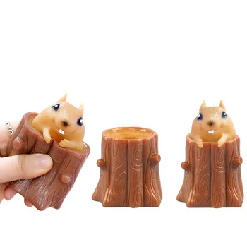 Kawaii Катерица Toys Смешни Преса Decompression Tree Stump Toys Cartoon Animal Adult Kids Soft Anti Stress Relief Подарък за деца