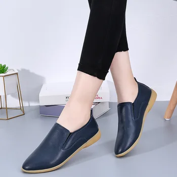 Дамски апартамент 2021 Мода Удобни Слипоны Ежедневни Обувки Дамски Маратонки Плътен Цвят Обувки от естествена Кожа, Дамски Маратонки