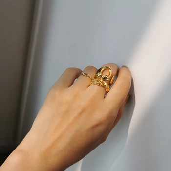 2021 Jewelry Gift Improved Quality Open Size 18k Gold Plated Personality Gold Letter Rings for Women Bold Initial Ring