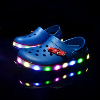 Детски Мультяшные led сандали светват Детски Летни обувки Светещи Чехли за момчета Момичета Светеща Плажни Обувки 1 чифт/2 бр.