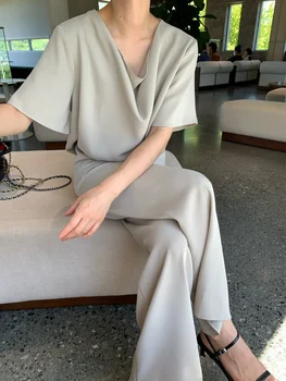 Корейски френски елегантен ворсовый яка свободна риза с къси ръкави + висока талия всекидневни спортни панталони панталони женски костюм