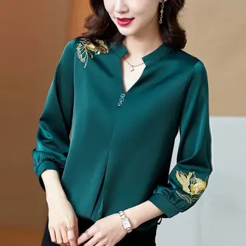 2021 пролетта и лятото на нов плюс размера на Свободни блузи, Риза Жените V Образно деколте и 3/4 ръкав Блуза Цветна бродерия модни Върхове