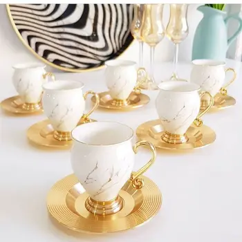 Златен порцеланов комплект кафеени чаши Чай и сос 6 бр великолепната турска кафеена чаша Английски стил следобеден чай Домашно подарък
