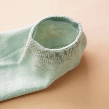 5 Чифт Дамски Чорапи Плътен Цвят Gudetama Екипаж-Sock Разпродажба Popsocket