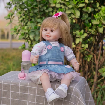 KEIUMI Reborn Baby Dolls 17 Инча Тъкан на Тялото Меки Силиконови Детски Кукли, Играчки Нов Дизайн Усмихнати Кукли, Играчки Бебе Подарък Изненада