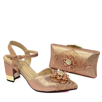 Италиански Дизайн Гореща Продажба на Модата Прасковен Цвят Дамски Обувки и Чанта-Комплект Украсени с Цветен Кристал и Стримерным Симулации
